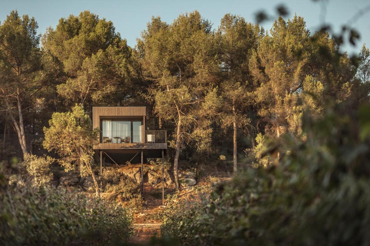מנרסה Les Cabanes De L'Oller Del Mas מראה חיצוני תמונה